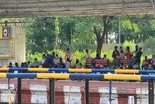 শ্রমিক ট্রেন থেকে ঝাঁপ দিয়ে পালাল ৩০৫ জন পরিযায়ী শ্রমিক