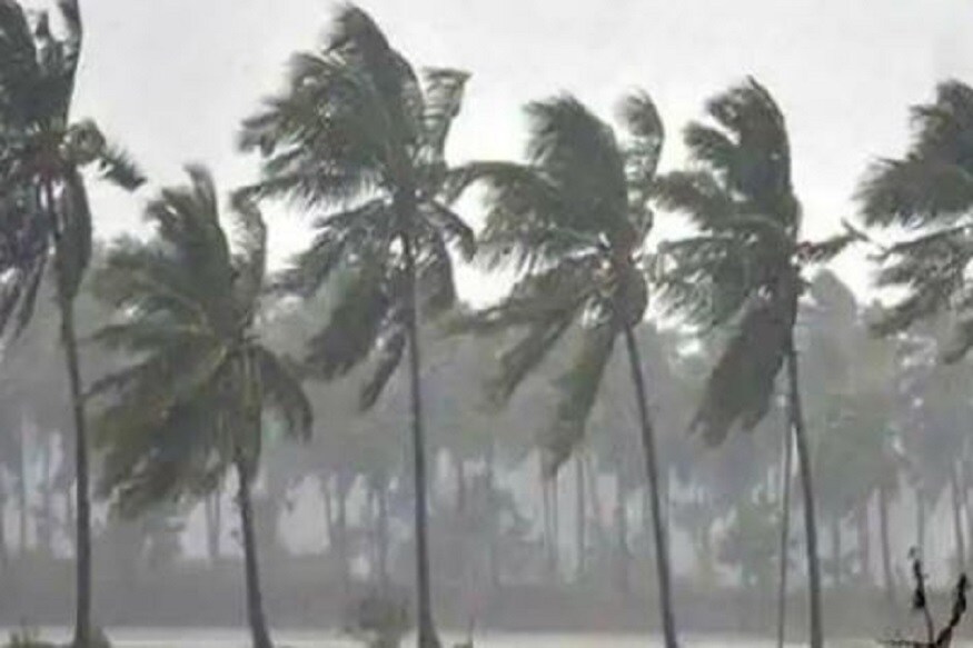 ▪️ঝড় বৃষ্টির প্রভাবে গতকাল সর্বোচ্চ তাপমাত্রা 8° নেমে গেছিল কলকাতায়। শুক্রবারও স্বাভাবিকের নিচেই সকালের সর্বনিম্ন তাপমাত্রা।আজ অর্থাৎ শুক্রবার কলকাতায় সকালে সর্বনিম্ন তাপমাত্রা ছিল ২৪.৪ ডিগ্রি সেলসিয়াস ,স্বাভাবিকের থেকে ৩ ডিগ্রি নিচে। গতকাল, বৃহস্পতিবার বিকেলে সর্বোচ্চ তাপমাত্রা ছিল ২৬.৯ ডিগ্রি সেলসিয়াস যা স্বাভাবিকের থেকে 8 ডিগ্রি কম। বাতাসে আপেক্ষিক আদ্রতার পরিমাণ ৮৩ থেকে ৯৪ শতাংশ। গত ২৪ ঘন্টায় বৃষ্টি হয়েছে ৩.৬ মিলিমিটার। ▪️ঝড় বৃষ্টির প্রভাবে গতকাল সর্বোচ্চ তাপমাত্রা 8° নেমে গেছিল কলকাতায়। শুক্রবারও স্বাভাবিকের নিচেই সকালের সর্বনিম্ন তাপমাত্রা।আজ অর্থাৎ শুক্রবার কলকাতায় সকালে সর্বনিম্ন তাপমাত্রা ছিল ২৪.৪ ডিগ্রি সেলসিয়াস ,স্বাভাবিকের থেকে ৩ ডিগ্রি নিচে। গতকাল, বৃহস্পতিবার বিকেলে সর্বোচ্চ তাপমাত্রা ছিল ২৬.৯ ডিগ্রি সেলসিয়াস যা স্বাভাবিকের থেকে 8 ডিগ্রি কম। বাতাসে আপেক্ষিক আদ্রতার পরিমাণ ৮৩ থেকে ৯৪ শতাংশ। গত ২৪ ঘন্টায় বৃষ্টি হয়েছে ৩.৬ মিলিমিটার।
