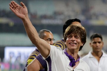 #BigNews: কেকেআরের পর নতুন ক্রিকেট দল কিনবেন শাহরুখ খান! #BigNews: কেকেআরের পর নতুন ক্রিকেট দল কিনবেন শাহরুখ খান!