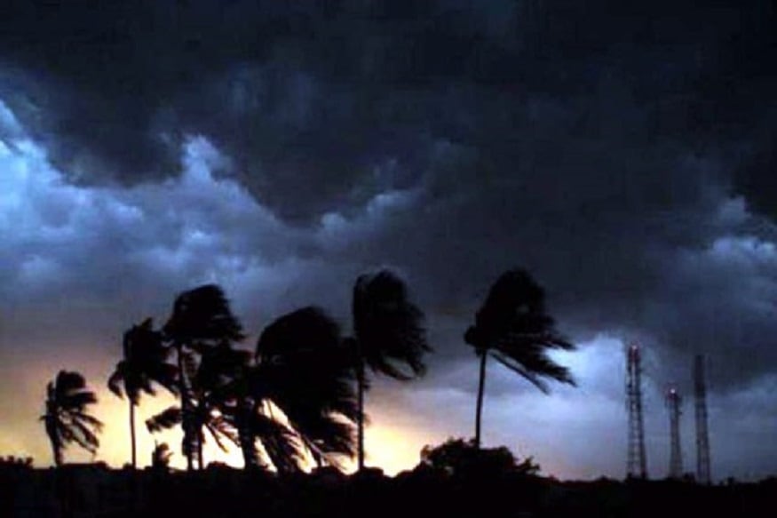 সোমবার ভারতীয় হাওয়া অফিস জানিয়েছে, উত্তর ভারতে বজ্র-বিদ্যুত্ সহ বৃষ্টির সম্ভাবনা রয়েছে বৃহস্পতিবার থেকে৷ ফলে তার জেরে তাপমাত্রা খানিক কমবে৷ সোমবার ভারতীয় হাওয়া অফিস জানিয়েছে, উত্তর ভারতে বজ্র-বিদ্যুত্ সহ বৃষ্টির সম্ভাবনা রয়েছে বৃহস্পতিবার থেকে৷ ফলে তার জেরে তাপমাত্রা খানিক কমবে৷