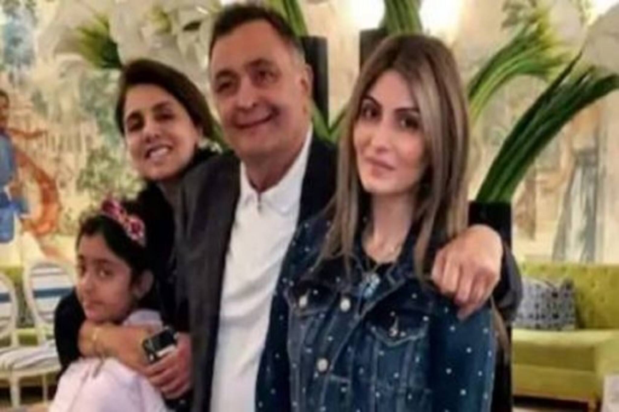 বাবা ঋষি কাপুরকে ঋদ্ধিমা খুব মিস করেন, বাবা-মায়ের সম্পর্কে গোপন কথা ফাঁস মেয়ের