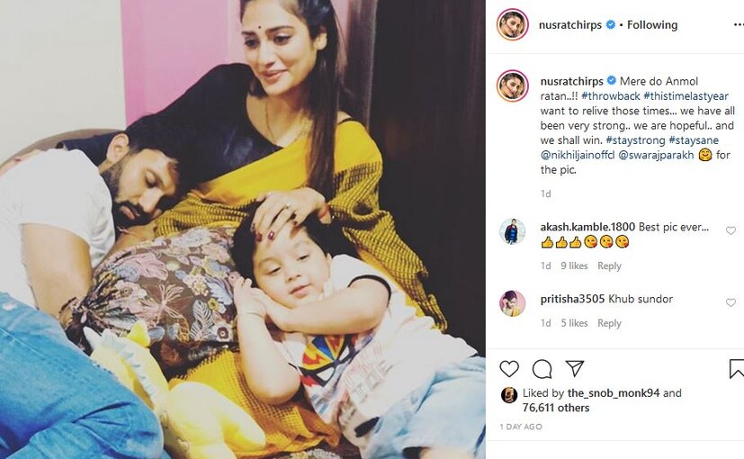 এই ছবি আপলোড করে নুসরত লিখলেন পুরনো সেই দিনের কথা মনে পড়ছে ৷ সে এক দারুণ সময়