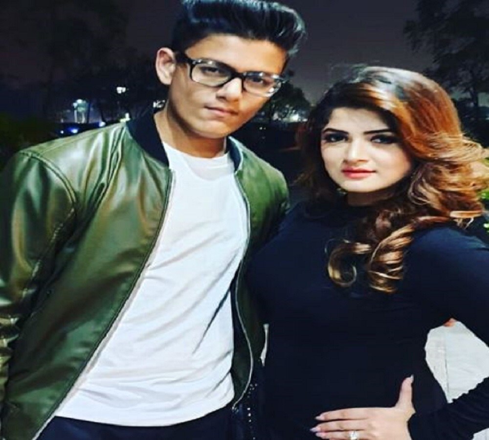 মাদার্স ডের প্রাক্কালে ছেলে অভিমন্যুকে নিয়ে শ্রাবন্তীর পোস্ট ৷ ছেলেকে মাদার্স ডে-র শুভেচ্ছা জানিয়েছেন মা শ্রাবন্তী ৷ ছবি সৌজন্যে ইনস্টাগ্রাম ৷ মাদার্স ডের প্রাক্কালে ছেলে অভিমন্যুকে নিয়ে শ্রাবন্তীর পোস্ট ৷ ছেলেকে মাদার্স ডে-র শুভেচ্ছা জানিয়েছেন মা শ্রাবন্তী ৷ ছবি সৌজন্যে ইনস্টাগ্রাম ৷
