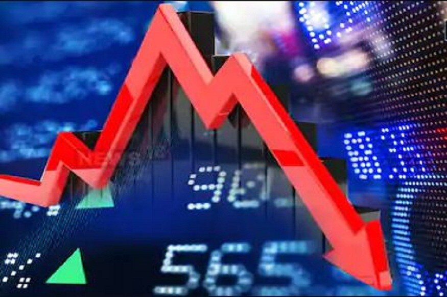 BSE-তে সেনসেক্স একধাক্কায় ৬০০ পয়েন্ট নেমে হয় ৩৩২৪১৷ আর NSE- তে নিফটি ২০০ পয়েন্ট পড়ে যায়৷ বিশেষজ্ঞদের ধারণা, ভারত এবং চিনের মধ্যে উত্তেজনা বাড়তে থাকলে শেয়ার বাজারে আরও পতন ঘটবে৷ BSE-তে সেনসেক্স একধাক্কায় ৬০০ পয়েন্ট নেমে হয় ৩৩২৪১৷ আর NSE- তে নিফটি ২০০ পয়েন্ট পড়ে যায়৷ বিশেষজ্ঞদের ধারণা, ভারত এবং চিনের মধ্যে উত্তেজনা বাড়তে থাকলে শেয়ার বাজারে আরও পতন ঘটবে৷