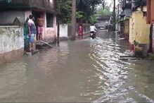 বেহাল নিকাশি ব্যবস্থা, বৃষ্টির জলে ডুবে রয়েছে রায়গঞ্জের একাধিক ওয়ার্ড বেহাল নিকাশি ব্যবস্থা, বৃষ্টির জলে ডুবে রয়েছে রায়গঞ্জের একাধিক ওয়ার্ড