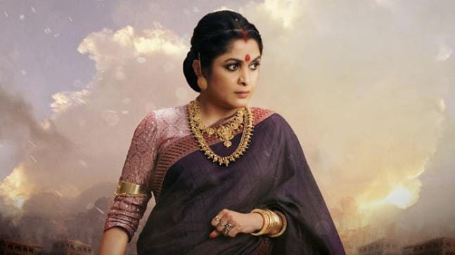 চেন্নাইয়ের শহরের ভিতর গাড়ি চলাচলের দিকে কড়া নজর রয়েছে পুলিশের ৷ কোন গাড়ি কোথা থেকে আসছে, কোথায় যাচ্ছে নজর রয়েছে সবদিকে৷ চলছে তল্লাশিও৷ চেন্নাইয়ের শহরের ভিতর গাড়ি চলাচলের দিকে কড়া নজর রয়েছে পুলিশের ৷ কোন গাড়ি কোথা থেকে আসছে, কোথায় যাচ্ছে নজর রয়েছে সবদিকে৷ চলছে তল্লাশিও৷