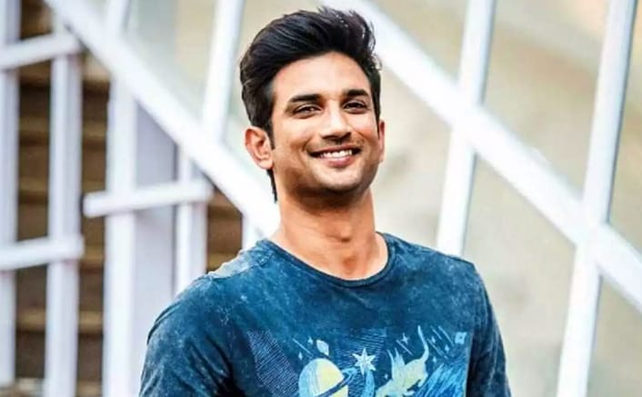 সালটা ২০০৮, চুটিয়ে অভিনয় করছিলেন একজুট- দলের এক নাটকে ৷ শান্ত, সৌম্য, সুদর্শন চেহারায় বাড়তি আকর্ষণ বাড়িয়েছিল অনাবিল মন ভাল করা একটা হাসি ৷ একতা কাপুরের বালাজি ফিল্মসের কাস্টিং ডিরেক্টরের নজর রাজপুতকে চিনতে ভুল করেনি ৷ সালটা ২০০৮, চুটিয়ে অভিনয় করছিলেন একজুট- দলের এক নাটকে ৷ শান্ত, সৌম্য, সুদর্শন চেহারায় বাড়তি আকর্ষণ বাড়িয়েছিল অনাবিল মন ভাল করা একটা হাসি ৷ একতা কাপুরের বালাজি ফিল্মসের কাস্টিং ডিরেক্টরের নজর রাজপুতকে চিনতে ভুল করেনি ৷