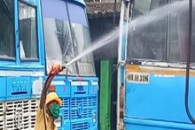 বাস চলাচল শুরু হওয়ায় সমস্ত বেসরকারি বাস স্যানিটাইজ করল রায়গঞ্জ পৌরসভা