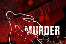 বাড়ির সামনেই একটি ক্লাবে লটারি টিকিটের ব্যবসায়ীকে গুলি করে খুন ! বাড়ির সামনেই একটি ক্লাবে লটারি টিকিটের ব্যবসায়ীকে গুলি করে খুন !