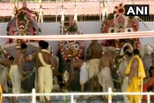 ভক্ত নেই,শুধু সেবায়েতরা অংশ নিচ্ছেন জগন্নাথের স্নানযাত্রায়,পুরী মন্দিরের ভিডিও