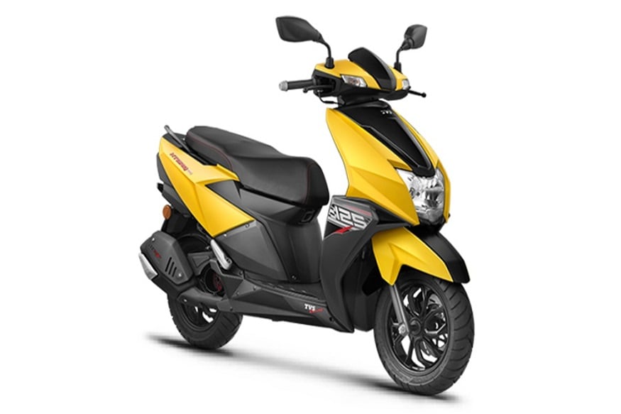 TVS Ntorq 125 (টিভিএস এনটর্ক ১২৫): বাজারে আসার পরেই টিভিএস এনটর্ক-এর চাহিদা তুঙ্গে৷ স্কুটারে যাঁরা মোটরবাইকের স্বাদ পেতে চান, তাঁদের কাছে Ntorq 125 প্রথম চয়েজ৷ পাবেন ইউএসবি চার্জার পোর্ট, ব্লুটুথ কানেক্টিভিটি৷ ১২৫ সিসি-র ইঞ্জিনের এই স্কুটারের দাম পড়বে ৬৬ হাজার ৮৮৫ টাকা৷ TVS Ntorq 125 (টিভিএস এনটর্ক ১২৫): বাজারে আসার পরেই টিভিএস এনটর্ক-এর চাহিদা তুঙ্গে৷ স্কুটারে যাঁরা মোটরবাইকের স্বাদ পেতে চান, তাঁদের কাছে Ntorq 125 প্রথম চয়েজ৷ পাবেন ইউএসবি চার্জার পোর্ট, ব্লুটুথ কানেক্টিভিটি৷ ১২৫ সিসি-র ইঞ্জিনের এই স্কুটারের দাম পড়বে ৬৬ হাজার ৮৮৫ টাকা৷