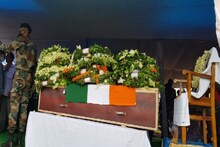 কফিনবন্দি হয়ে শেষ ঘরে ফেরা, শহিদ রাজেশ ওরাংকে শেষ শ্রদ্ধা, দেখুন ছবি