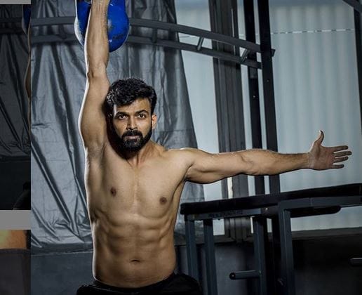 সুশীলের ইনস্টাগ্রামে উঁকি দিলে বোঝা যায়, জিম ও সাঁতার ছিল তাঁর হবি ৷ নিজেকে ফিট রাখতেই পছন্দ করতেন তিনি ৷ Photo: Instagram সুশীলের ইনস্টাগ্রামে উঁকি দিলে বোঝা যায়, জিম ও সাঁতার ছিল তাঁর হবি ৷ নিজেকে ফিট রাখতেই পছন্দ করতেন তিনি ৷ Photo: Instagram