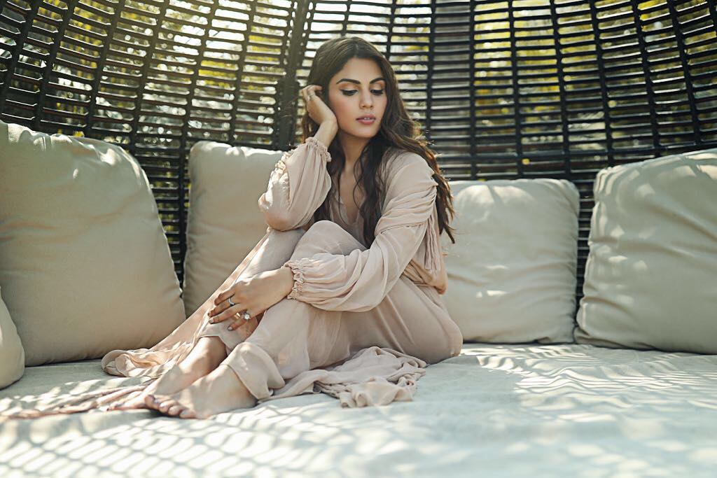 • সুশান্তের কেরিয়ার ধ্বংস করা, পরিবারের সঙ্গে যোগাযোগ রাখতে না দেওয়া, হুমকি, আত্মহত্যায় প্ররোচনা, সুশান্তের টাকা আত্মস্যাৎ করার মতো একাধিক চাঞ্চল্যকর অভিযোগ রয়েছে তাতে । • সুশান্তের কেরিয়ার ধ্বংস করা, পরিবারের সঙ্গে যোগাযোগ রাখতে না দেওয়া, হুমকি, আত্মহত্যায় প্ররোচনা, সুশান্তের টাকা আত্মস্যাৎ করার মতো একাধিক চাঞ্চল্যকর অভিযোগ রয়েছে তাতে ।
