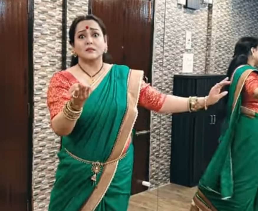 বিয়ের পর অভিনয়ের পাশাপাশি নাচ, চালিয়ে নিয়ে যেতে পারেননি অপরাজিতা। তাই করোনায় মেলা ছুটিতে পুরনো ভালবাসা, নাচের চর্চা করতে শুরু করেন তিনি। বিয়ের পর অভিনয়ের পাশাপাশি নাচ, চালিয়ে নিয়ে যেতে পারেননি অপরাজিতা। তাই করোনায় মেলা ছুটিতে পুরনো ভালবাসা, নাচের চর্চা করতে শুরু করেন তিনি।