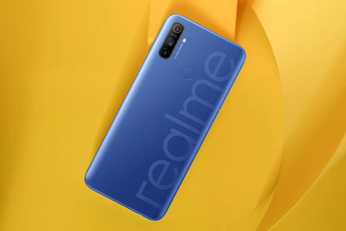 Realme Narzo 10A ক্যামেরা - Realme Narzo 10A'র পিছনে তিনটি ক্যামেরা রয়েছে। তাতে ১২ মেগাপিক্সেল প্রাইমারি সেন্সরের সঙ্গে রয়েছে ২ মেগাপিক্সেল পোট্রেট ক্যামেরা ও একটি ২ মেগাপিক্সেল ম্যাক্রো ক্যামেরা। সেলফি তোলার জন্য এই ফোনে রয়েছে ৫ মেগাপিক্সেল ক্যামেরা। Realme Narzo 10A ক্যামেরা - Realme Narzo 10A'র পিছনে তিনটি ক্যামেরা রয়েছে। তাতে ১২ মেগাপিক্সেল প্রাইমারি সেন্সরের সঙ্গে রয়েছে ২ মেগাপিক্সেল পোট্রেট ক্যামেরা ও একটি ২ মেগাপিক্সেল ম্যাক্রো ক্যামেরা। সেলফি তোলার জন্য এই ফোনে রয়েছে ৫ মেগাপিক্সেল ক্যামেরা।