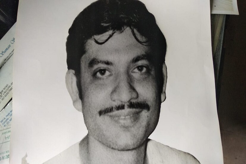 ছাত্রজীবনে রাজনীতিতে হাতেখড়ি। সোমেন মিত্র প্রত্যক্ষ ভাবেই জড়িয়ে ছিলেন ছাত্র ও যুব রাজনীতির সঙ্গে।