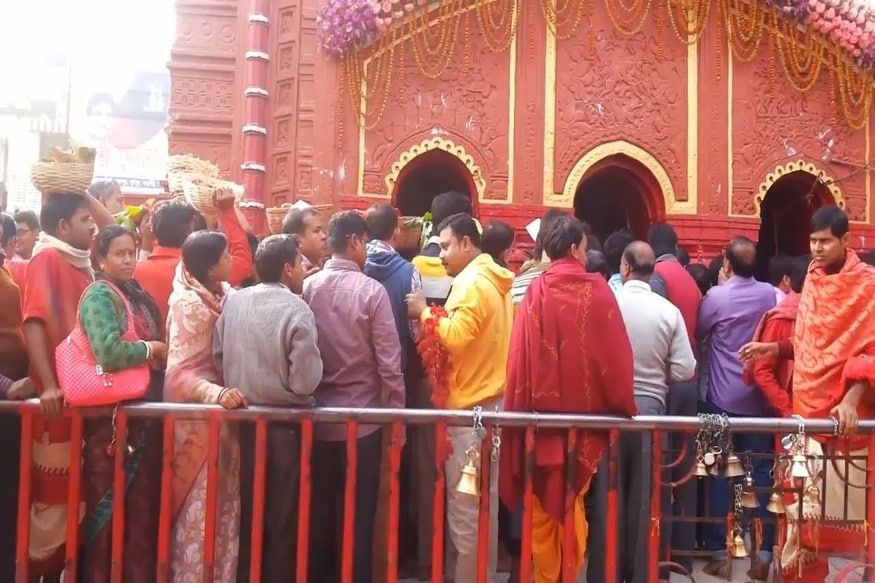 *বৃহস্পতিবার মা তারা সেবাইত সংঘের বৈঠকে ভক্তদের জন্য মন্দির বন্ধের সিদ্ধান্তের কথা ঘোষণা করা হয়। ফাইল ছবি। *বৃহস্পতিবার মা তারা সেবাইত সংঘের বৈঠকে ভক্তদের জন্য মন্দির বন্ধের সিদ্ধান্তের কথা ঘোষণা করা হয়। ফাইল ছবি।
