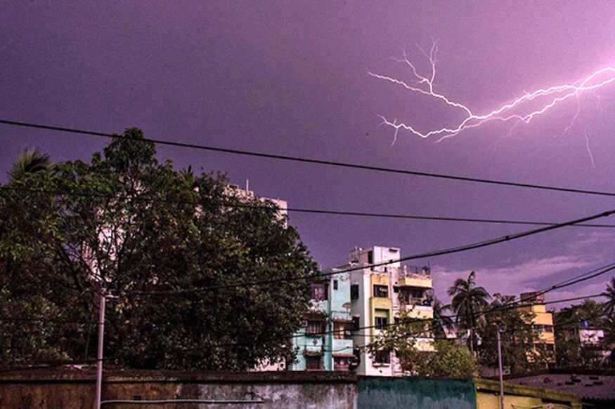 *চাষের জমিতে কাজ করার সময় ঘটনা দুটি ঘটে। করোনা আবহে দুই পরিবারের দুজনের অকাল মৃত্যুতে এলাকায় শোকের ছায়া নেমে আসে। ছবিঃ প্রতীকী। *চাষের জমিতে কাজ করার সময় ঘটনা দুটি ঘটে। করোনা আবহে দুই পরিবারের দুজনের অকাল মৃত্যুতে এলাকায় শোকের ছায়া নেমে আসে। ছবিঃ প্রতীকী।