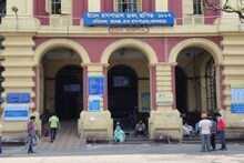 করোনা আক্রান্তের দিনভর হয়রানি, বিনা চিকিৎসায় রোগী মৃত্যু, একাধিক অভিযোগে বিদ্ধ মেডিক্যাল কলেজ