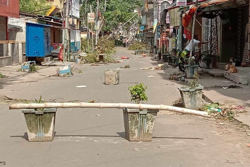 *করোনা মোকাবিলায় শহরে সাতদিন লকডাউন করে সংক্রমণে রাশ টানতে চাইছে প্রশাসন। সর্বদলীয় বৈঠক করে শহরের সব মানুষকে এবার লক ডাউন অক্ষরে অক্ষরে পালনের আবেদন জানিয়েছেন খোদ বোর্ড অফ অ্যাডমিনিস্ট্রেটরের চেয়ার পার্সন। সংগৃহীত ছবি। *করোনা মোকাবিলায় শহরে সাতদিন লকডাউন করে সংক্রমণে রাশ টানতে চাইছে প্রশাসন। সর্বদলীয় বৈঠক করে শহরের সব মানুষকে এবার লক ডাউন অক্ষরে অক্ষরে পালনের আবেদন জানিয়েছেন খোদ বোর্ড অফ অ্যাডমিনিস্ট্রেটরের চেয়ার পার্সন। সংগৃহীত ছবি।