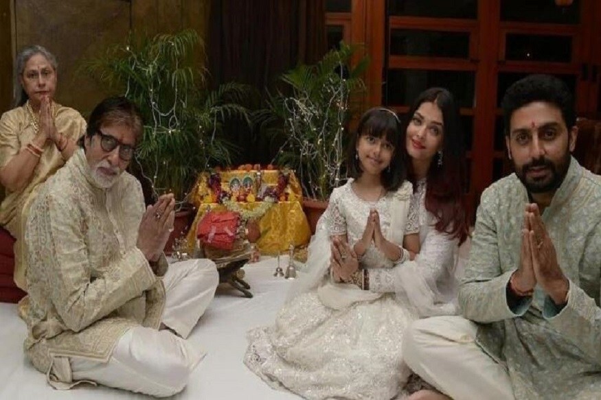 তিনি অনুমান করেছেন সম্ভবত পঞ্চম দিন থেকে অমিতাভের লক্ষণ দেখা দিয়েছে ৷ কোভিড আক্রান্তদের সবচেয়ে বেশি লক্ষণ সাধারণত দেখা যায় রোগের ১০ বা ১২ দিনে ৷ কিন্তু সবার ক্ষেত্রে একরকম হয় না ৷ প্রচুর মানুষের পুরোটাই হালকা লক্ষণ থেকে যায় ৷ ’ চিকিৎসকদের মত অনুযায়ী আগামী দিনেও দুই বচ্চনের পরিস্থিতি অনেকটাই উন্নতি হবে ৷ যবে থেকে অমিতাভ ও অভিষেক হাসপাতালে ভর্তি হয়েছেন তবে থেকে সোশ্যাল মিডিয়ায় তাঁদের দ্রুত আরোগ্য কামনা করে ফ্যানরা বার্তা দিতে শুরু করেছেন ৷ আর রবিবার নিজের ফ্যানদের এই সব উইশের জন্য ধন্যবাদ জানিয়েছেন ৷ তিনি অনুমান করেছেন সম্ভবত পঞ্চম দিন থেকে অমিতাভের লক্ষণ দেখা দিয়েছে ৷ কোভিড আক্রান্তদের সবচেয়ে বেশি লক্ষণ সাধারণত দেখা যায় রোগের ১০ বা ১২ দিনে ৷ কিন্তু সবার ক্ষেত্রে একরকম হয় না ৷ প্রচুর মানুষের পুরোটাই হালকা লক্ষণ থেকে যায় ৷ ’ চিকিৎসকদের মত অনুযায়ী আগামী দিনেও দুই বচ্চনের পরিস্থিতি অনেকটাই উন্নতি হবে ৷ যবে থেকে অমিতাভ ও অভিষেক হাসপাতালে ভর্তি হয়েছেন তবে থেকে সোশ্যাল মিডিয়ায় তাঁদের দ্রুত আরোগ্য কামনা করে ফ্যানরা বার্তা দিতে শুরু করেছেন ৷ আর রবিবার নিজের ফ্যানদের এই সব উইশের জন্য ধন্যবাদ জানিয়েছেন ৷