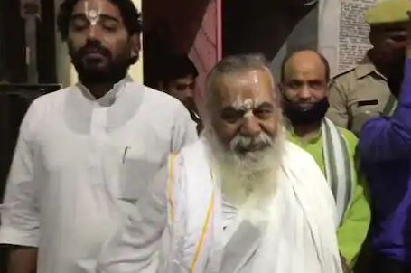 সাধ্বী প্রজ্ঞা জানিয়েছেন, ‘যদিও লকডাউন উঠে যাচ্ছে অগাস্টের ৪ তারিখ কিন্তু হনুমান চালিশা পড়তে হবে ৫ তারিখ অবধি৷ যখন ৫ তারিখ রামের মন্দিরে ভূমিপূজা হবে৷ সেদিন দিওয়ালি উদযাপন হবে৷ ’ সাধ্বী প্রজ্ঞা জানিয়েছেন, ‘যদিও লকডাউন উঠে যাচ্ছে অগাস্টের ৪ তারিখ কিন্তু হনুমান চালিশা পড়তে হবে ৫ তারিখ অবধি৷ যখন ৫ তারিখ রামের মন্দিরে ভূমিপূজা হবে৷ সেদিন দিওয়ালি উদযাপন হবে৷ ’