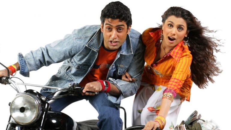 রানির সঙ্গে জুটি বেঁধে ফ্লপ করে মুজসে দোস্তি করোগে ছবি ৷ তারপর বান্টি অউর বাবলির অফার আসতেই সোজা না৷ হৃতিকের জায়গায় আসেন অভিষেক বচ্চন৷ রানির সঙ্গে জুটি বেঁধে ফ্লপ করে মুজসে দোস্তি করোগে ছবি ৷ তারপর বান্টি অউর বাবলির অফার আসতেই সোজা না৷ হৃতিকের জায়গায় আসেন অভিষেক বচ্চন৷