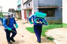 করোনা রোগীর পাশে থাকা থেকে আপদে-বিপদে মানুষের সেবায় তরুণ ব্রিগেড করোনা রোগীর পাশে থাকা থেকে আপদে-বিপদে মানুষের সেবায় তরুণ ব্রিগেড