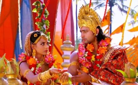 • শাহির শেখ- জনপ্রিয় মডেল শাহির, পাশাপাশি ‘মহাভারত’-এর অর্জুনও বটে । প্রায় ৩০ লক্ষ ডলারের মালিক শাহির । • শাহির শেখ- জনপ্রিয় মডেল শাহির, পাশাপাশি ‘মহাভারত’-এর অর্জুনও বটে । প্রায় ৩০ লক্ষ ডলারের মালিক শাহির ।