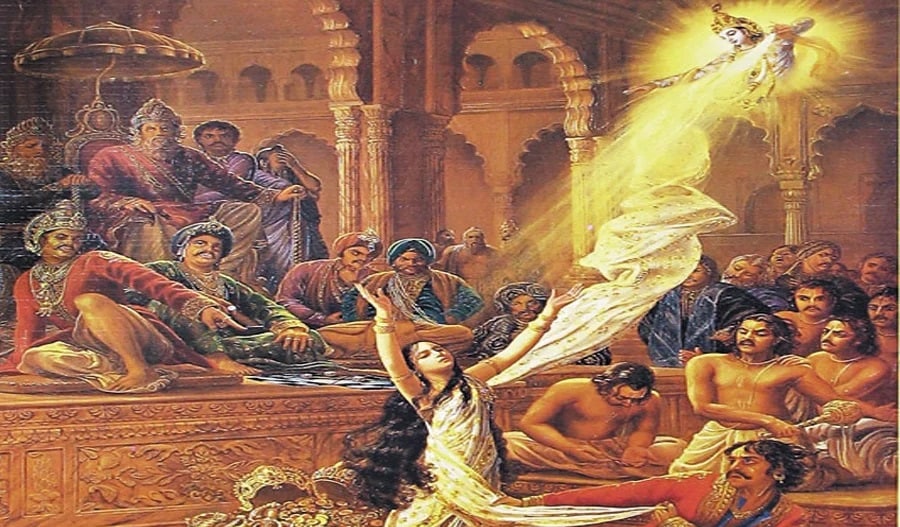 বলা হয়, রাখি বন্ধনের সূত্রপাত কৃষ্ণ আর দ্রৌপদীর হাত ধরে । একবার ধারালো অস্ত্রে আঘাত পেয়েছিলেন কৃষ্ণ । দ্রৌপদী তখন তাঁর শাড়ি ছিঁড়ে কৃষ্ণের আঙুলে পট্টি বেঁধে দিয়েছিলেন । একেই বলা হয় রক্ষা সুতো । পরবর্তীতে যখন হস্তিনাপুরের রাজসভায় পাঞ্চালির বস্ত্রহরণ করতে গিয়েছিল কৌরবরা, তখন একজন বড় দাদার মতোই বোনের সম্মান রক্ষা করেছিলেন মাধব । নিজের হাতে বাঁধা দ্রৌপদীর শাড়ির টুকরো খুলেছিলেন কৃষ্ণ । ফলে দ্রৌপদীর শাড়ি কখনও শেষ হয়নি । বলা হয়, রাখি বন্ধনের সূত্রপাত কৃষ্ণ আর দ্রৌপদীর হাত ধরে । একবার ধারালো অস্ত্রে আঘাত পেয়েছিলেন কৃষ্ণ । দ্রৌপদী তখন তাঁর শাড়ি ছিঁড়ে কৃষ্ণের আঙুলে পট্টি বেঁধে দিয়েছিলেন । একেই বলা হয় রক্ষা সুতো । পরবর্তীতে যখন হস্তিনাপুরের রাজসভায় পাঞ্চালির বস্ত্রহরণ করতে গিয়েছিল কৌরবরা, তখন একজন বড় দাদার মতোই বোনের সম্মান রক্ষা করেছিলেন মাধব । নিজের হাতে বাঁধা দ্রৌপদীর শাড়ির টুকরো খুলেছিলেন কৃষ্ণ । ফলে দ্রৌপদীর শাড়ি কখনও শেষ হয়নি ।