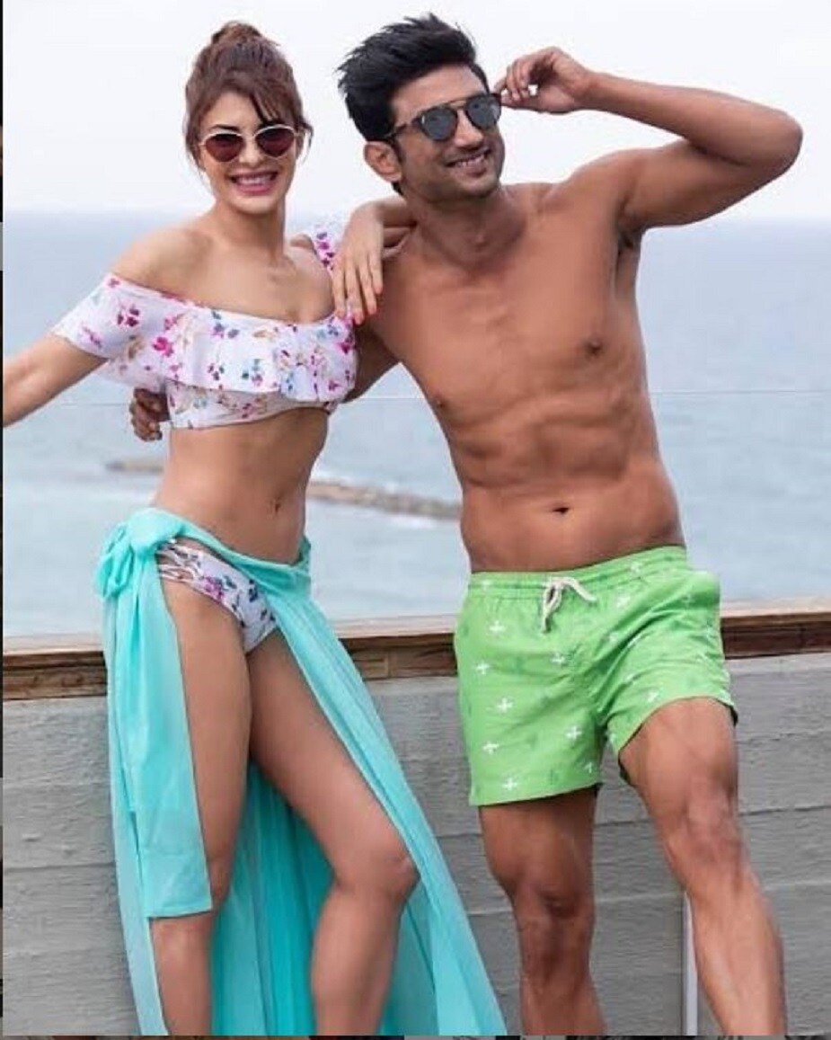 ধর্মা প্রোডাকশনের ব্যানারে ছবিটির প্রযোজনা করেছিলেন হীরু যশ জোহর, করণ জোহর ও অপূর্ব মেহতা। ২০১৮-এ মুক্তি পাওয়ার কথা ছিল। কিন্তু রিলিজ পিছিয়ে ২০১৯ করা হয়। কিন্তু তারপরও ছবিটি হলে মুক্তি পায় না। অবশেষে গতবছর নেটফ্লিক্সে রিলিজ করেছে ছবিটি। ধর্মা প্রোডাকশনের ব্যানারে ছবিটির প্রযোজনা করেছিলেন হীরু যশ জোহর, করণ জোহর ও অপূর্ব মেহতা। ২০১৮-এ মুক্তি পাওয়ার কথা ছিল। কিন্তু রিলিজ পিছিয়ে ২০১৯ করা হয়। কিন্তু তারপরও ছবিটি হলে মুক্তি পায় না। অবশেষে গতবছর নেটফ্লিক্সে রিলিজ করেছে ছবিটি।