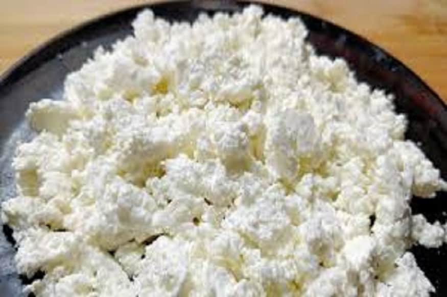 এছাড়াও ভিনিগার, ফটকিরি, ছানা কাটানোর পাউডারের সাহায্যে দুধ থেকে ছানা প্রস্তুত করা সম্ভব ৷ প্রতীকী ছবি ৷ এছাড়াও ভিনিগার, ফটকিরি, ছানা কাটানোর পাউডারের সাহায্যে দুধ থেকে ছানা প্রস্তুত করা সম্ভব ৷ প্রতীকী ছবি ৷