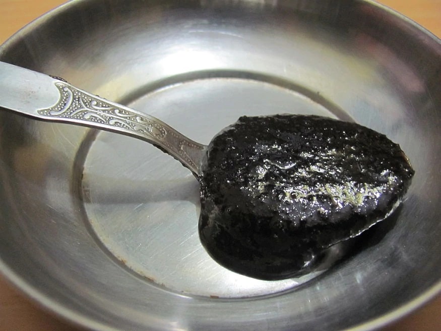 প্রতিদিন অন্তত দশগ্রাম চবনপ্রাশ খাওয়ার পরামর্শ দেওয়া হয়েছে মন্ত্রক থেকে। ডায়াবিটিসের রোগীরা শর্করামুক্ত চবনপ্রাশ খেতে পারেন। প্রতিদিন অন্তত দশগ্রাম চবনপ্রাশ খাওয়ার পরামর্শ দেওয়া হয়েছে মন্ত্রক থেকে। ডায়াবিটিসের রোগীরা শর্করামুক্ত চবনপ্রাশ খেতে পারেন।
