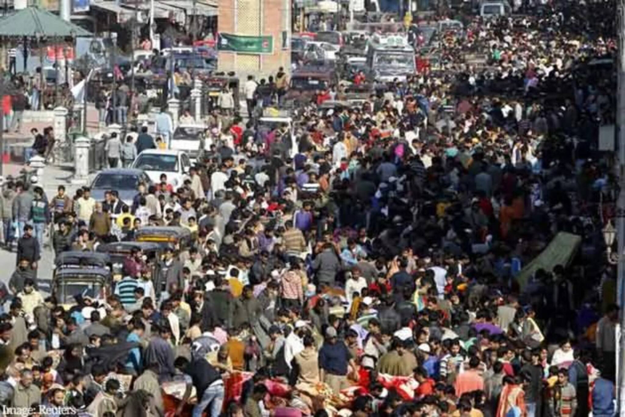 ভারতের জনসংখ্যা ৩০ কোটি কমে হতে পারে ১০০ কোটি, বলছেন মার্কিন গবেষকরা