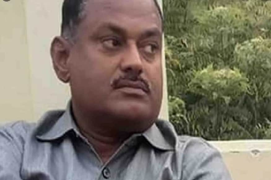 বিকাশ দুবের বাড়িতে চারটি এসি, এক ডজন ফ্যান, দু'টি ফ্রিজ, ২৫ থেকে ৩০টি লাইট, ২০টি সিসিটিভি, ওয়াশিং মেশিন, সাবমার্সিবেল পাম্প- এসবই চলত৷ কিন্তু মাসের শেষে বিকাশ দুবে বিল দিতেন মাত্র ৪৫০ টাকার মতো৷ বিকাশ দুবের বাড়িতে চারটি এসি, এক ডজন ফ্যান, দু'টি ফ্রিজ, ২৫ থেকে ৩০টি লাইট, ২০টি সিসিটিভি, ওয়াশিং মেশিন, সাবমার্সিবেল পাম্প- এসবই চলত৷ কিন্তু মাসের শেষে বিকাশ দুবে বিল দিতেন মাত্র ৪৫০ টাকার মতো৷