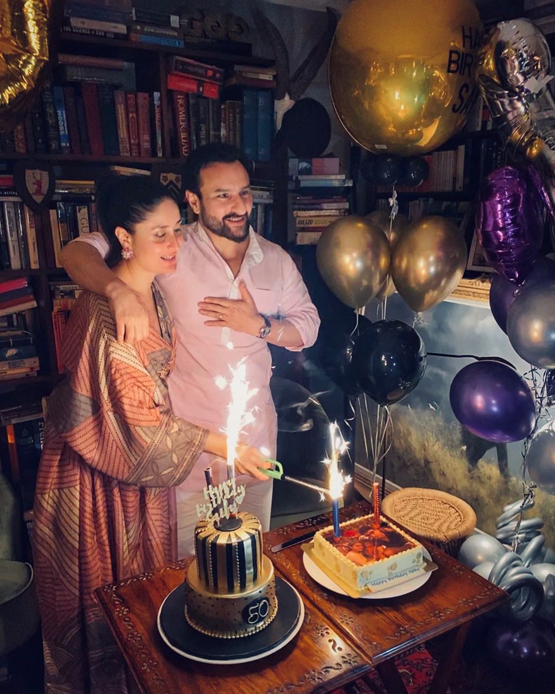 • ৫০-এ পা দিলেন ছোটে নবাব । এই করোনার চোখ রাঙানি না থাকলে হয়তো হাফ সেঞ্চুরির ছক্কা হাঁকাতেন পুরোদমে । কিন্তু এই লকডাউনে সেটা সম্ভব হল না । • ৫০-এ পা দিলেন ছোটে নবাব । এই করোনার চোখ রাঙানি না থাকলে হয়তো হাফ সেঞ্চুরির ছক্কা হাঁকাতেন পুরোদমে । কিন্তু এই লকডাউনে সেটা সম্ভব হল না ।