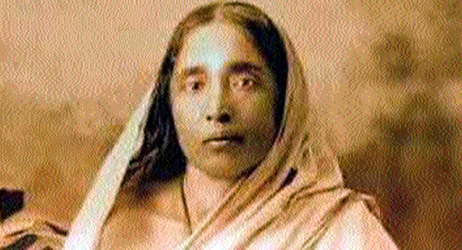 মায়ের মহিমায়, করুণায় নারীশিক্ষা থেকে নারী প্রগতি, এমনকী দামাল ছেলেরাও জীবনের গতিপথে ফিরেছে ৷ মায়ের মহিমায়, করুণায় নারীশিক্ষা থেকে নারী প্রগতি, এমনকী দামাল ছেলেরাও জীবনের গতিপথে ফিরেছে ৷