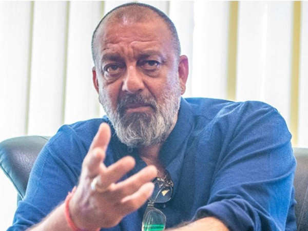 তবে এবার ট্যুইটারে তিনি লিখলেন অসুস্থতার কথা ৷ তাঁর পোস্টদের মধ্যে অবশ্য স্পষ্ট অসুস্থতার কারণ উল্লেখ করেননি সঞ্জয় ৷ তবে এবার ট্যুইটারে তিনি লিখলেন অসুস্থতার কথা ৷ তাঁর পোস্টদের মধ্যে অবশ্য স্পষ্ট অসুস্থতার কারণ উল্লেখ করেননি সঞ্জয় ৷