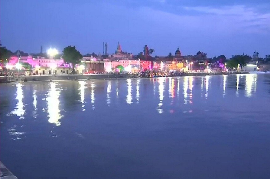 দিন কয়েক আগেই যোগী আদিত্যনাথ মন্তব্য করেন অযোধ্যা ছাজ়া দীপাবলি হয়না। ৪ এবং ৫ অগাস্ট অযোধ্যার প্রতিটি বাড়িতে দীপ জ্বলবে। ANI দিন কয়েক আগেই যোগী আদিত্যনাথ মন্তব্য করেন অযোধ্যা ছাজ়া দীপাবলি হয়না। ৪ এবং ৫ অগাস্ট অযোধ্যার প্রতিটি বাড়িতে দীপ জ্বলবে। ANI