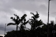 Weather: সকাল থেকেই বৃষ্টি অব্যাহত, বেলা গড়ালে কি আবহাওয়ার পরিবর্তন ? জেনে নিন Weather: সকাল থেকেই বৃষ্টি অব্যাহত, বেলা গড়ালে কি আবহাওয়ার পরিবর্তন ? জেনে নিন