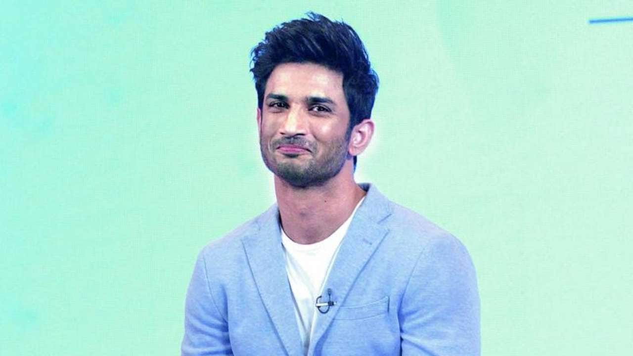 বিহার বিজেপির অবশ্য দাবি, জুন মাস থেকেই 'জাস্টিস ফর সুশান্ত' ক্যাম্পেন চলছে। এটা রাজ্যের মানুষের দাবি। বিজেপিও এই দাবি সমর্থন করে। সেটা বোঝাতেই এই প্রচার ৷ জীবিত তারকার ক্যারিশমা,যশকে কাজে লাগিয়ে ভোটের প্রচার এর আগে দেখা গেলেও, কোনও প্রয়াত বলিউড তারকা ভোটপ্রচারে অস্ত্র, এমন ছবি আগে কখনও দেখা যায়নি। । বিহার বিজেপির অবশ্য দাবি, জুন মাস থেকেই 'জাস্টিস ফর সুশান্ত' ক্যাম্পেন চলছে। এটা রাজ্যের মানুষের দাবি। বিজেপিও এই দাবি সমর্থন করে। সেটা বোঝাতেই এই প্রচার ৷ জীবিত তারকার ক্যারিশমা,যশকে কাজে লাগিয়ে ভোটের প্রচার এর আগে দেখা গেলেও, কোনও প্রয়াত বলিউড তারকা ভোটপ্রচারে অস্ত্র, এমন ছবি আগে কখনও দেখা যায়নি। ।