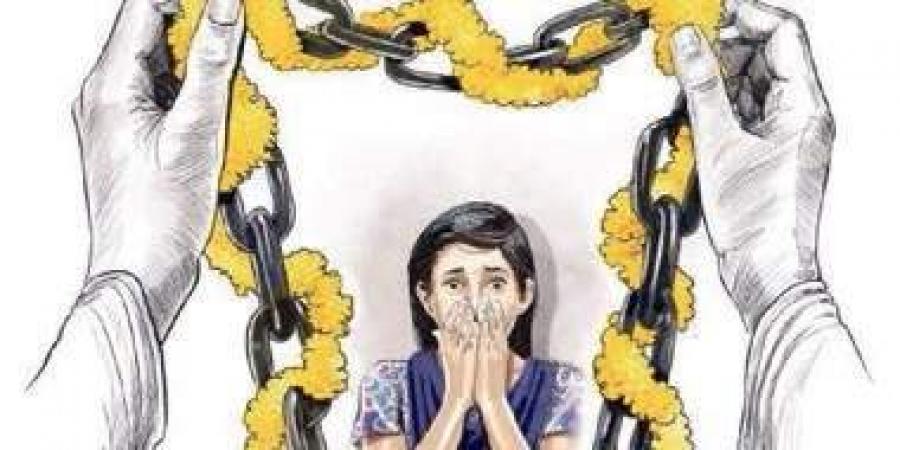 • ১০ বছরের নাবালিকাকে ধর্ষণে অভিযুক্ত যুবকের সঙ্গেই বিয়ে দেওয়া হয়েছিল নিগৃহীতার । কয়েকদিনের মধ্যেই কিশোরীকে তিন তালাক দিয়ে দিল অভিযুক্ত যুবক । প্রতীকী চিত্র । • ১০ বছরের নাবালিকাকে ধর্ষণে অভিযুক্ত যুবকের সঙ্গেই বিয়ে দেওয়া হয়েছিল নিগৃহীতার । কয়েকদিনের মধ্যেই কিশোরীকে তিন তালাক দিয়ে দিল অভিযুক্ত যুবক । প্রতীকী চিত্র ।