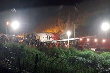 রানওয়ে পেরিয়ে বেরিয়ে গিয়েছিল ফ্লাইট  IX 1344, ল্যান্ডিংয়ের সময় লাগেনি আগুন