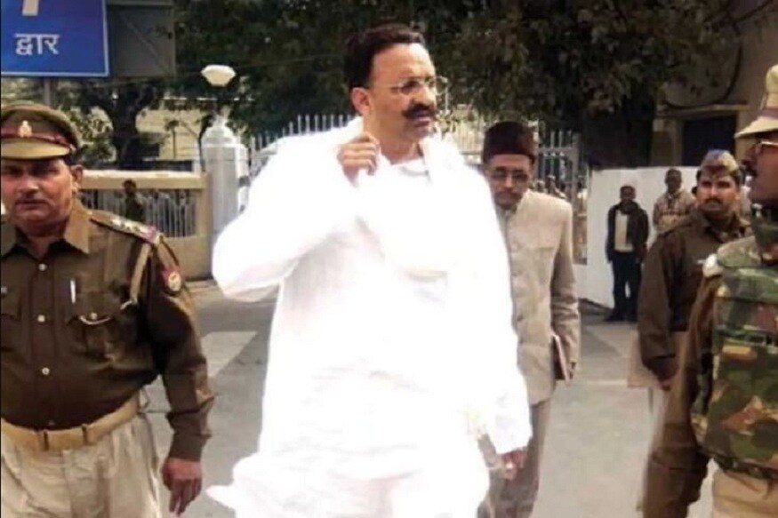 একদা মাফিয়া ডন মুখতার আনসারি বিএসপি-র টিকিটে বিধায়ক নির্বাচিত হন৷ অভিযোগ দালিবাগএলাকায় নিজের বিপক্ষ শিবিরের একজনের জমি জবরদখল করে সেখানে দু'টি বাড়ি তৈরি করেন তিনি৷ একদা মাফিয়া ডন মুখতার আনসারি বিএসপি-র টিকিটে বিধায়ক নির্বাচিত হন৷ অভিযোগ দালিবাগএলাকায় নিজের বিপক্ষ শিবিরের একজনের জমি জবরদখল করে সেখানে দু'টি বাড়ি তৈরি করেন তিনি৷