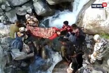 আহত মহিলাকে কাঁধে নিয়ে দুর্গম পথে ১৫ ঘণ্টা হাঁটলেন ITBP জওয়ানরা, দেখুন ভিডিও