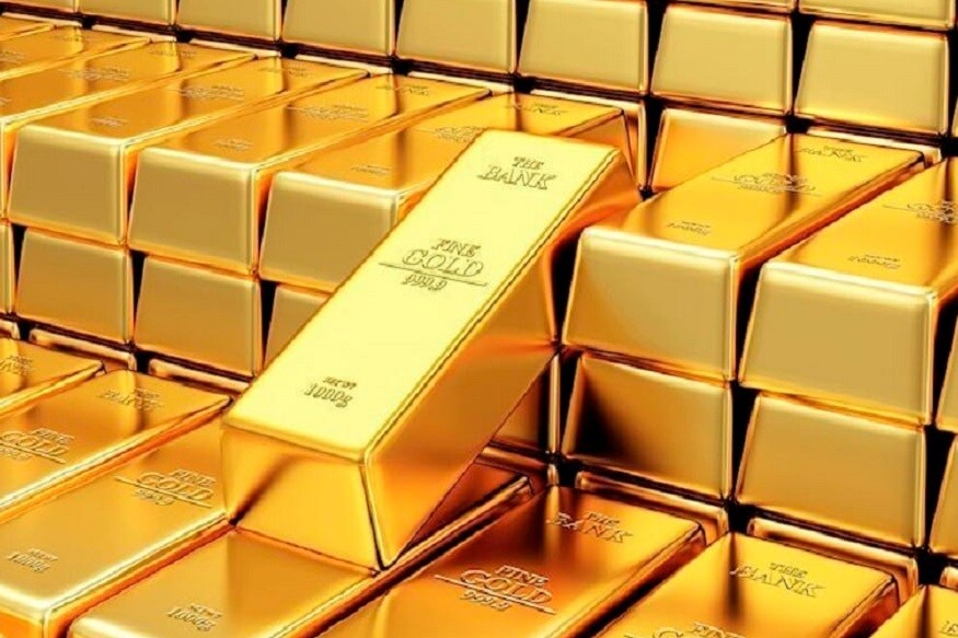 Gold Bond Scheme-এ সোনা কেনার কিছু শর্ত বা নিয়ম রয়েছে ৷ এই স্কিমে যে কোনও ব্যক্তি আর্থিক বছরে সর্বোচ্চ ৫০০ গ্রাম গোল্ড বন্ড কিনতে পারবেন ৷ ন্যূনতম ১ গ্রাম সোনায় ইনভেস্ট করতে পারবেন ৷ গোল্ড বন্ডে ইনভেস্ট করলে কর ছাড়ও মিলবে ৷ এই স্কিমের মাধ্যমে ব্যাঙ্ক থেকে লোনও নেওয়া যাবে ৷ Gold Bond Scheme-এ সোনা কেনার কিছু শর্ত বা নিয়ম রয়েছে ৷ এই স্কিমে যে কোনও ব্যক্তি আর্থিক বছরে সর্বোচ্চ ৫০০ গ্রাম গোল্ড বন্ড কিনতে পারবেন ৷ ন্যূনতম ১ গ্রাম সোনায় ইনভেস্ট করতে পারবেন ৷ গোল্ড বন্ডে ইনভেস্ট করলে কর ছাড়ও মিলবে ৷ এই স্কিমের মাধ্যমে ব্যাঙ্ক থেকে লোনও নেওয়া যাবে ৷