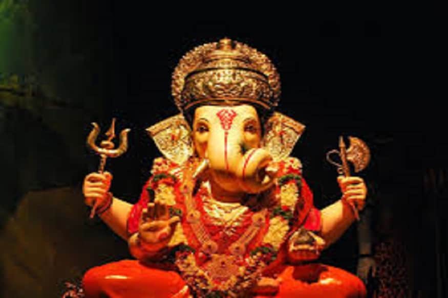 প্রধানত মহারাষ্ট্রে পুজোর ১১ দিন গণেশ পুজোর পরে বিসর্জন হয়ে থাকে ৷ শুধুই মহারাষ্ট্রই নয় দেশের বিভিন্ন প্রান্তেই গণেশ পুজো হয়ে থাকে পূর্ণ ভক্তি ও শ্রদ্ধার সঙ্গে ৷ প্রধানত মহারাষ্ট্রে পুজোর ১১ দিন গণেশ পুজোর পরে বিসর্জন হয়ে থাকে ৷ শুধুই মহারাষ্ট্রই নয় দেশের বিভিন্ন প্রান্তেই গণেশ পুজো হয়ে থাকে পূর্ণ ভক্তি ও শ্রদ্ধার সঙ্গে ৷