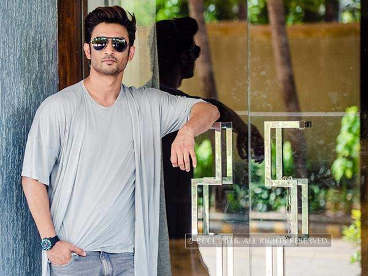• কুপার্স হাসপাতালে সুশান্তের ময়নাতদন্ত করেছিলেন পাঁচ জন চিকিৎসক । সোশ্যাল মিডিয়ায় ফাঁস হয়ে গিয়েছিল সেই ময়নাতদন্তের রিপোর্ট । • কুপার্স হাসপাতালে সুশান্তের ময়নাতদন্ত করেছিলেন পাঁচ জন চিকিৎসক । সোশ্যাল মিডিয়ায় ফাঁস হয়ে গিয়েছিল সেই ময়নাতদন্তের রিপোর্ট ।