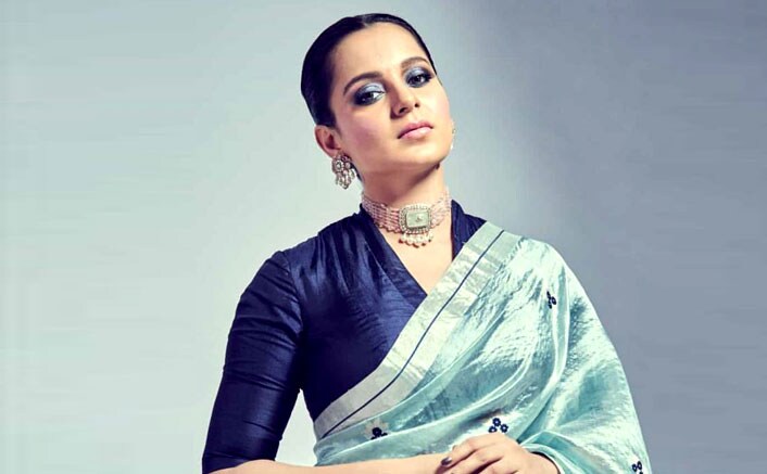 কঙ্গনা আমির খানের এক পুরনো সাক্ষাৎকার ট্যুইটারে শেয়ার করলেন৷ যেখানে আমির খান বলেছিলেন, আমার স্ত্রী কিরণ রাও হিন্দু, আমি মুসলিম ৷ তবে আমার বাচ্চারা ইসলামের নিয়মই মেনে চলবে ৷ আমিরের সেই উক্তির সমালোচনা করে কঙ্গনা লিখলেন, ‘বিয়ে তো দুই সংস্কৃতি ও ধর্মের সমন্বয় ! এটাই তো ধর্ম-নিরপেক্ষতা ৷’ কঙ্গনা আমির খানের এক পুরনো সাক্ষাৎকার ট্যুইটারে শেয়ার করলেন৷ যেখানে আমির খান বলেছিলেন, আমার স্ত্রী কিরণ রাও হিন্দু, আমি মুসলিম ৷ তবে আমার বাচ্চারা ইসলামের নিয়মই মেনে চলবে ৷ আমিরের সেই উক্তির সমালোচনা করে কঙ্গনা লিখলেন, ‘বিয়ে তো দুই সংস্কৃতি ও ধর্মের সমন্বয় ! এটাই তো ধর্ম-নিরপেক্ষতা ৷’